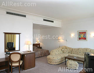 Imperial Hotel 23